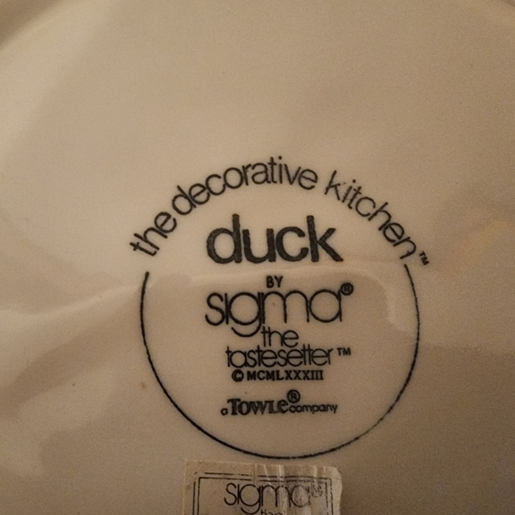 2 Vintage “DUCK” Ceramic Plates and 1 Mug by SIGMA THE TASTESETTER Blue /White - Picture 8 of 8